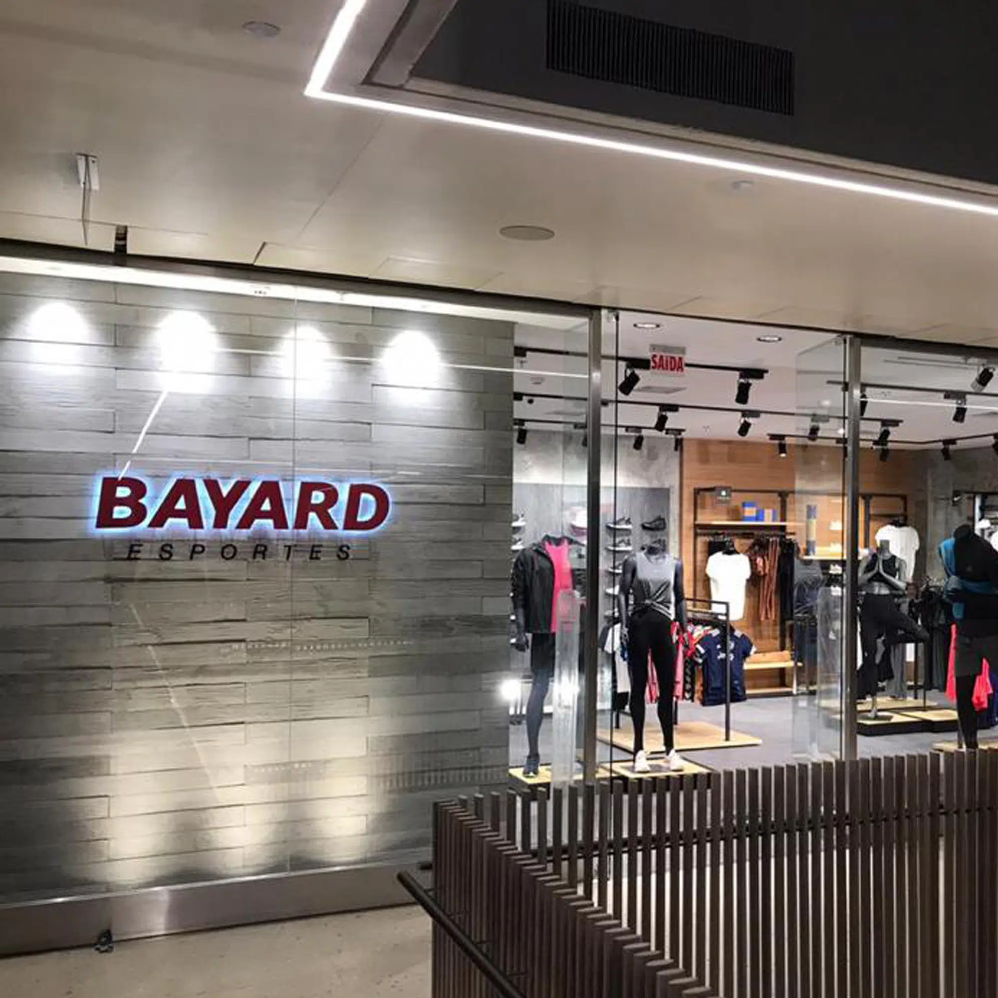 Ripas de concreto Bayard CJ Shops
